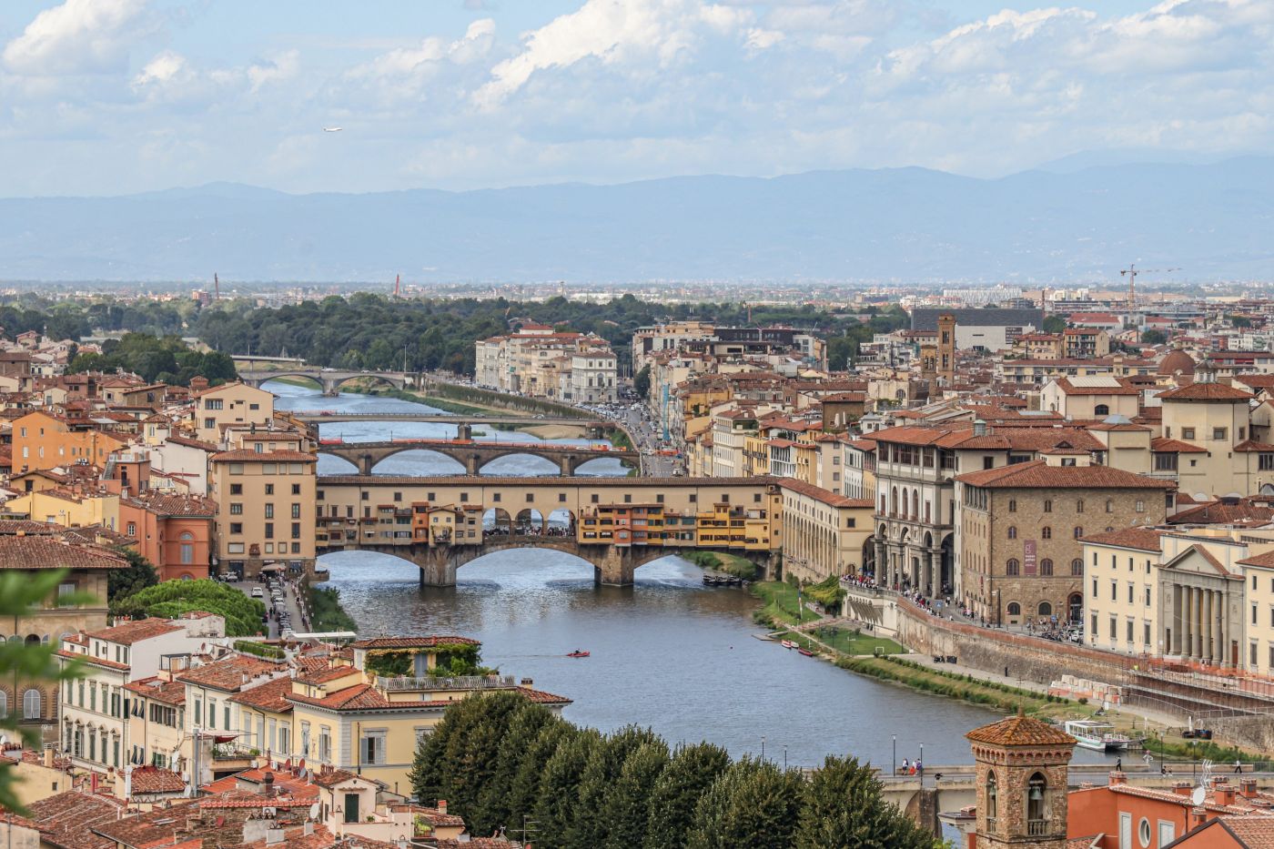 Turismo all'aria aperta, la Toscana è sul podio: attesi oltre 7 milioni di pernottamenti per l'estate